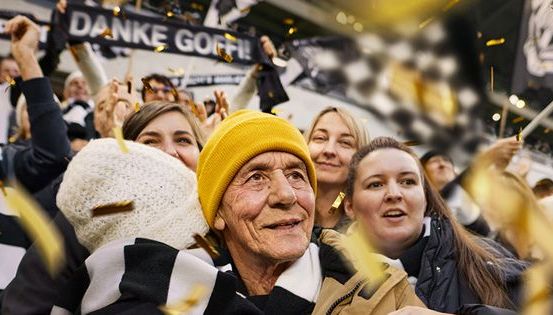 Bild enthält, People, Person, Head, Face, Happy, Adult, Male, Man, Hat, Cap