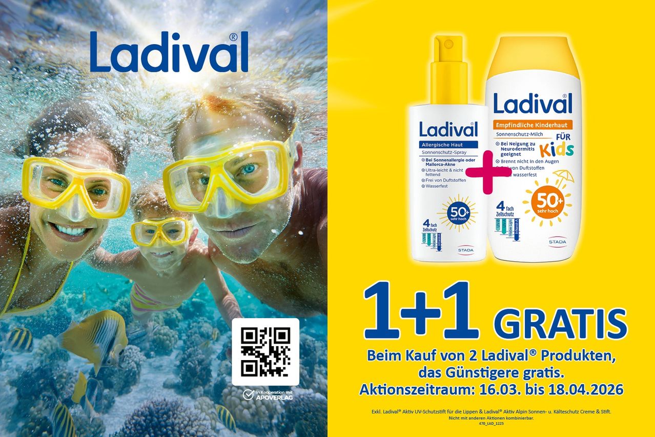 Werbung für Ladivial Sonnencreme, zeigt eine Familie beim Schnorcheln unter Wasser. Die Anzeige hebt ein 1+1 Angebot hervor, gültig vom 16.03. bis auf weiteres. QR-Code für weitere Informationen.
