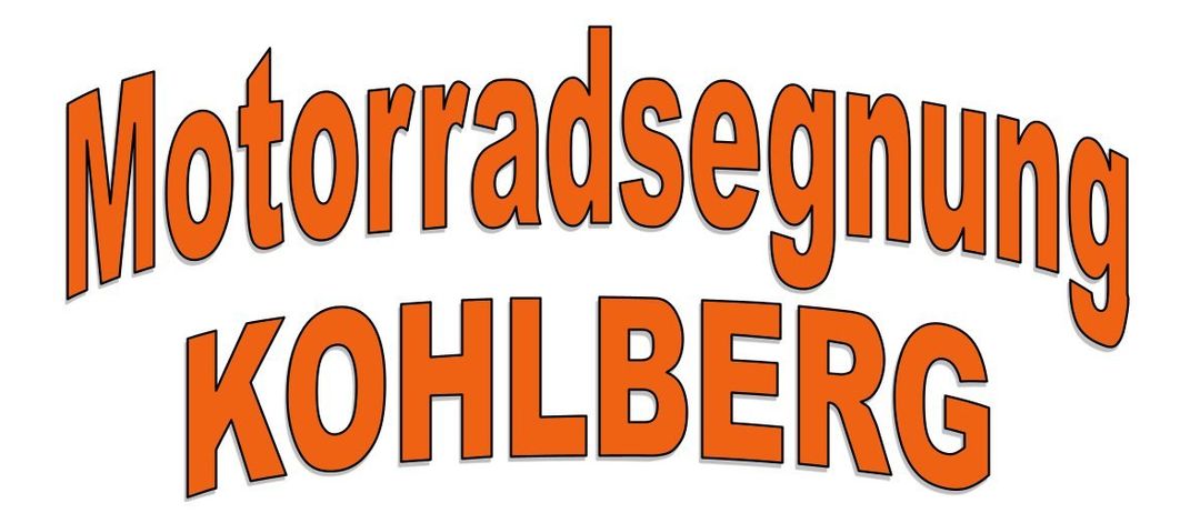 Ein Plakat für die Kohlberg Motorradauffahrt-Veranstaltung. Es beginnt um 14:00 Uhr und bietet Live-Musik. Das MRC-Kohlberg-Logo ist abgebildet, und es ist ein Biker-Treffen am 26. April.