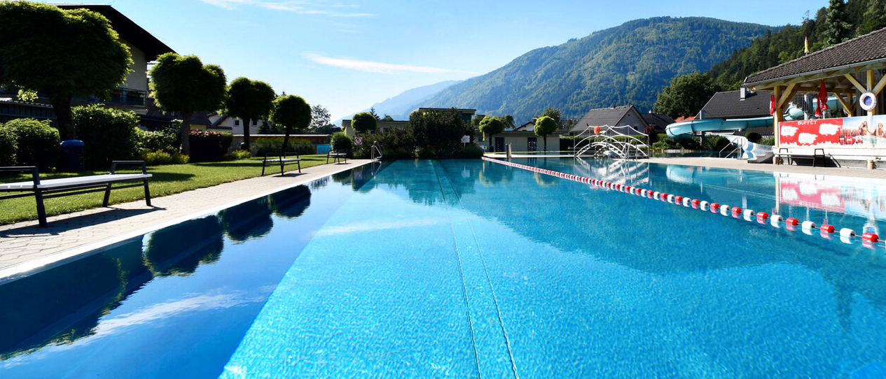 Bild enthält, Architecture, Building, Hotel, Resort, Pool, Water, Swimming Pool, Nature, Outdoors, Scenery