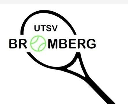 Ein Tennisschläger mit einem Tennisball in der Mitte und dem Text UTSV Bromberg darüber.