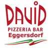 Logo von David Pizzeria Bar in Eggersdorf mit einem rot, weiß und grünen Band darunter.