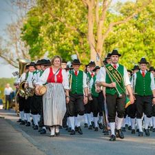 Musikkapelle Heiligenkreuz-Logo