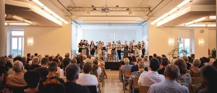 People, Person, Indoors, Adult, Male, Man, Hall, Female, Woman, Crowd