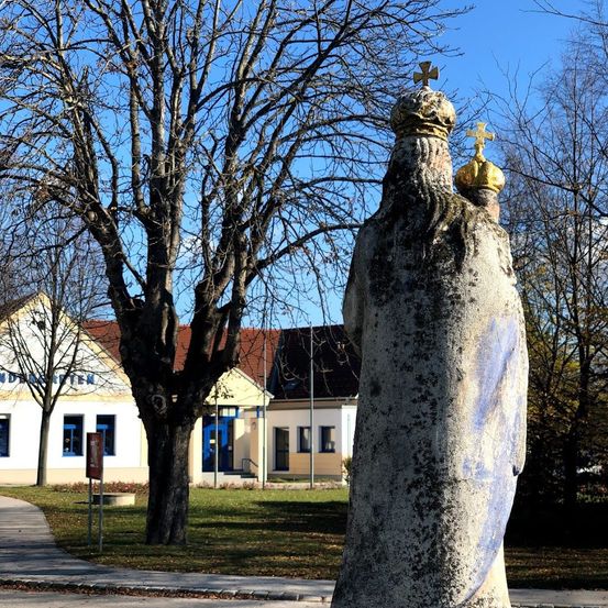 Monastery, Tree, Shelter, Neighborhood, Grass, Gravestone, Tomb, Tree Trunk, City, Person