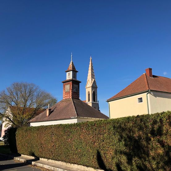 Spire, Hedge, Monastery, Car, Housing, Gothic Arch, Bell Tower, House, Outdoors, Grass