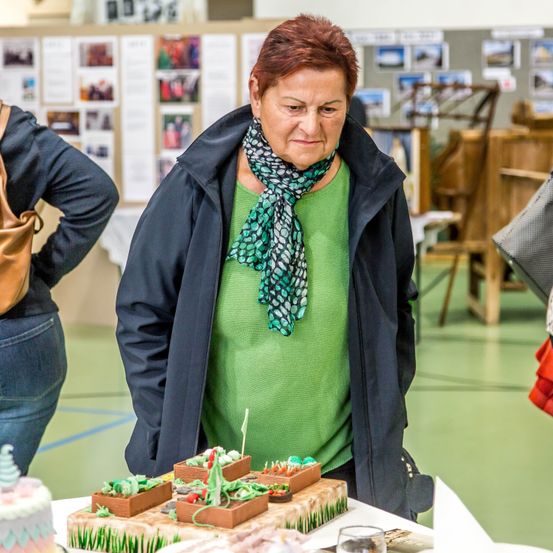 People, Person, Scarf, Jeans, Handbag, Face, Fun, Party, Birthday Cake, Coat