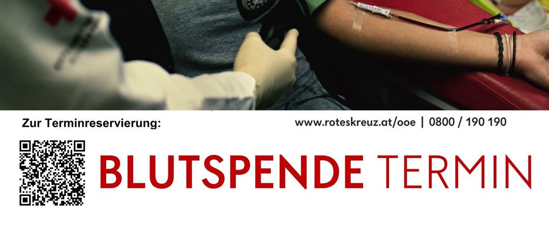 Ein Werbeplakat für eine Blutspendeveranstaltung am 21. Juli 2025. Der Plakat zeigt eine Frau, die Blut spendet, mit dem Slogan 'Aus Liebe zum Menschen'. Kontaktinformationen und QR-Code für die Reservierung sind angegeben.