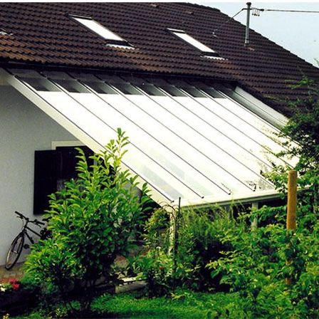 Bild enthält, Awning, Canopy, Machine, Wheel, Bicycle, Transportation, Vehicle, Plant, Window