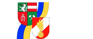 Bild enthält, Logo, Person