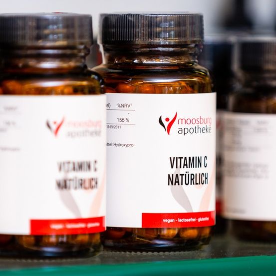 Bild enthält, Cabinet, Furniture, Can, Tin