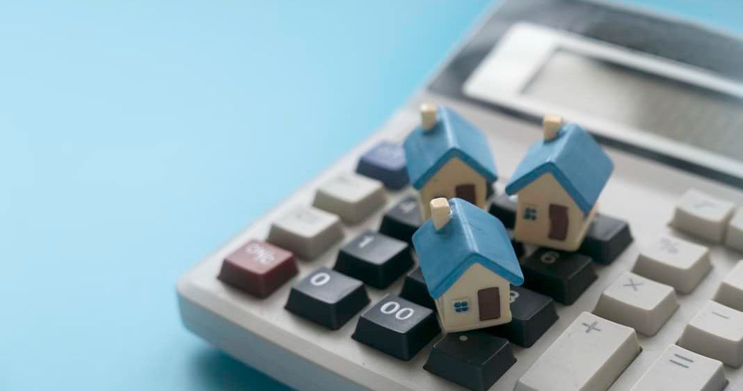 Bild enthält, Electronics, Computer, Computer Hardware, Computer Keyboard, Hardware, Calculator