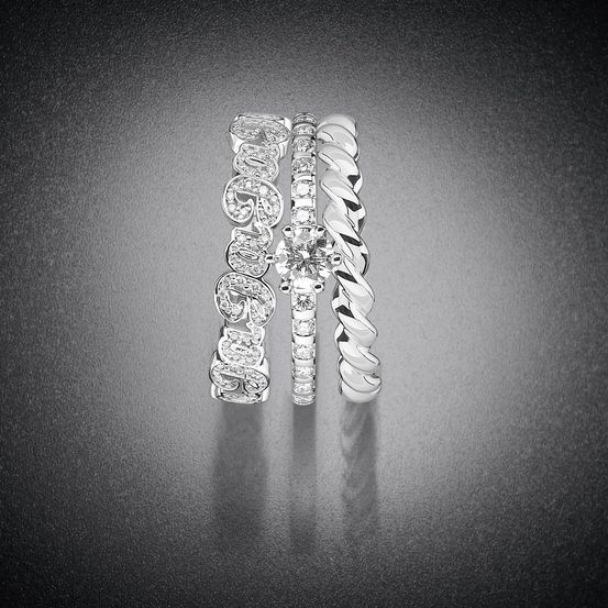 Bild enthält, Accessories, Diamond, Gemstone, Jewelry, Silver, Ring