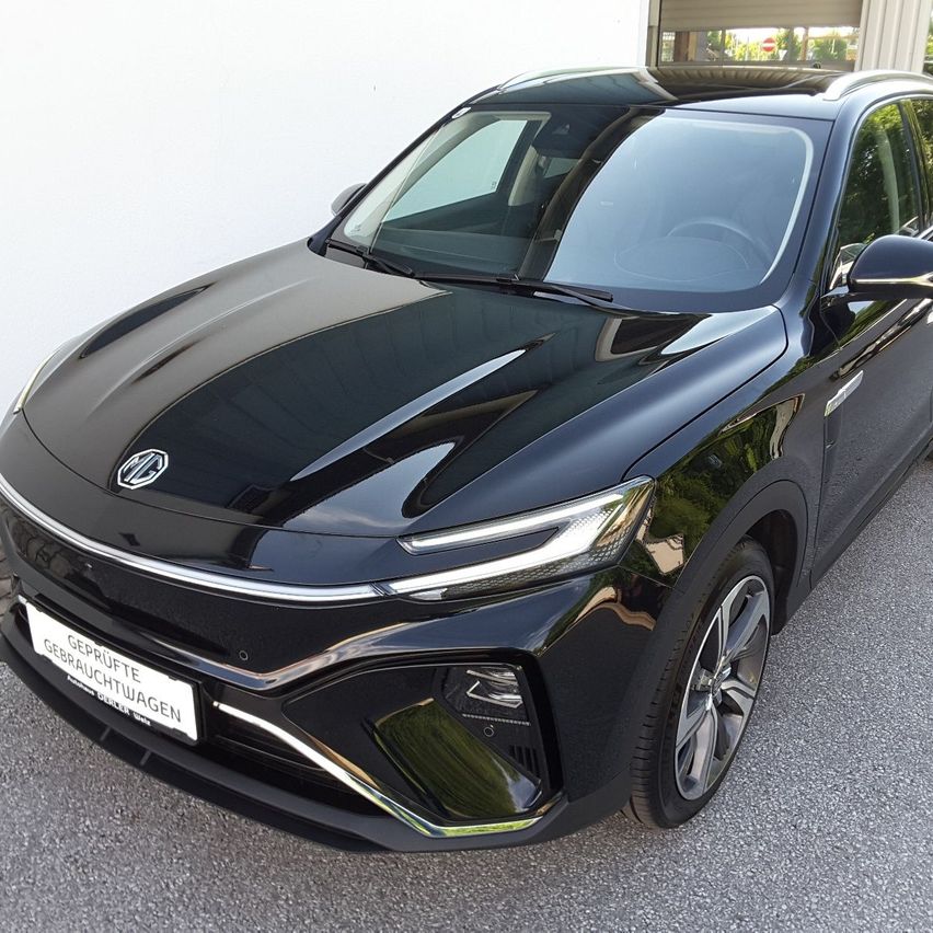 Bild enthält, Bumper, Transportation, Vehicle, Car, Machine, Wheel, Person