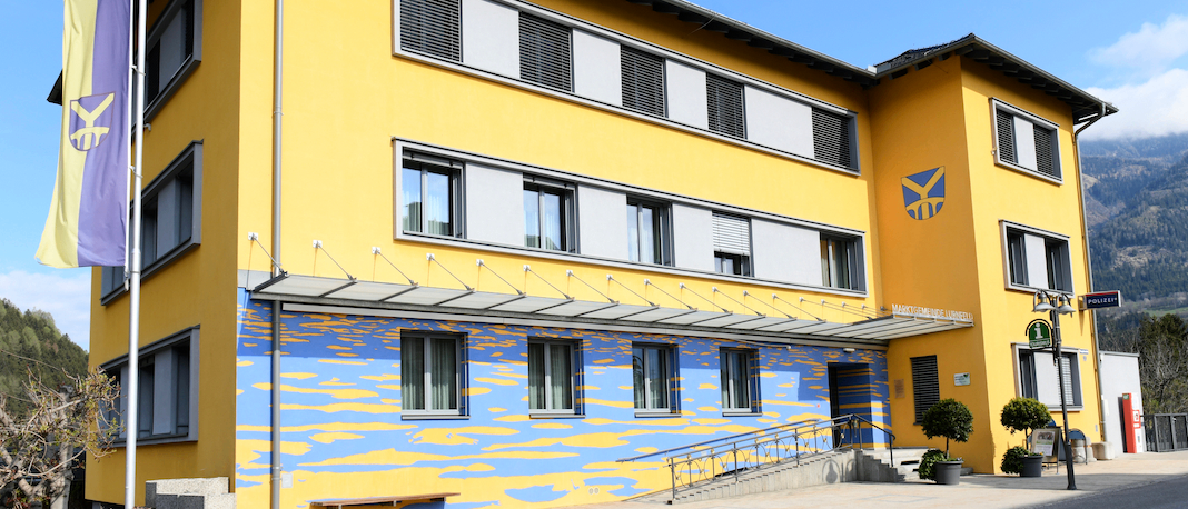 Bild enthält, Building, Hotel, City, Urban, Condo, Housing, Corner, Neighborhood, Office Building, Resort