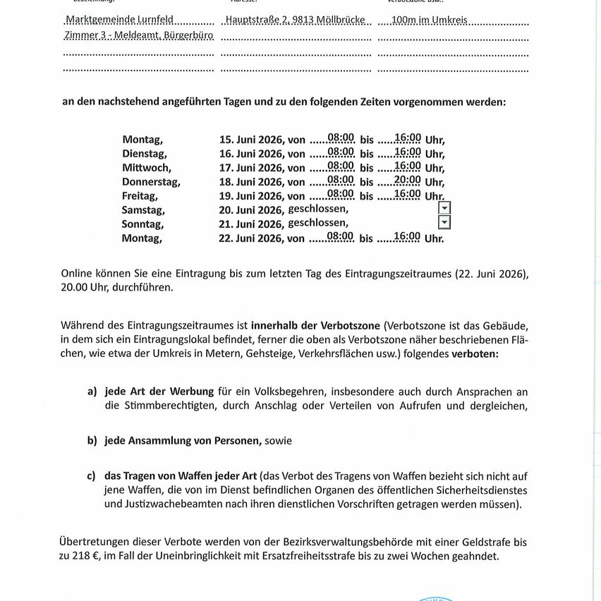 Ein Dokument zeigt eine Liste von Terminen und Zeiten für bevorstehende Veranstaltungen in einem bestimmten Gebiet sowie Informationen über Einschränkungen und Verbote während der Anmeldeperiode. Das Dokument enthält Details über das Verbot der Werbung für die Wählerregistrierung, die Sammlung von Unterschriften und das Tragen von Waffen.