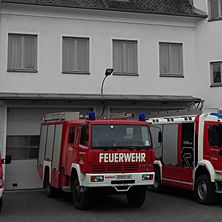 Bild enthält, Transportation, Truck, Vehicle, Car, Fire Truck, Fire Station, Machine, Wheel