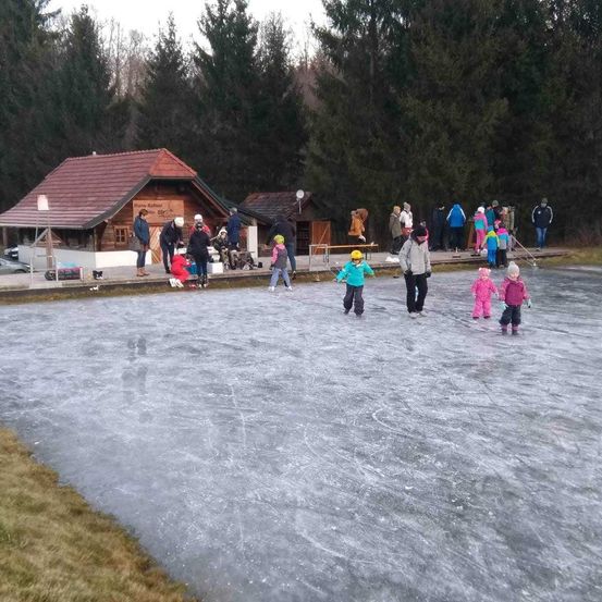 cc14d117-03a1-494a-8e21-f95f39bf295f