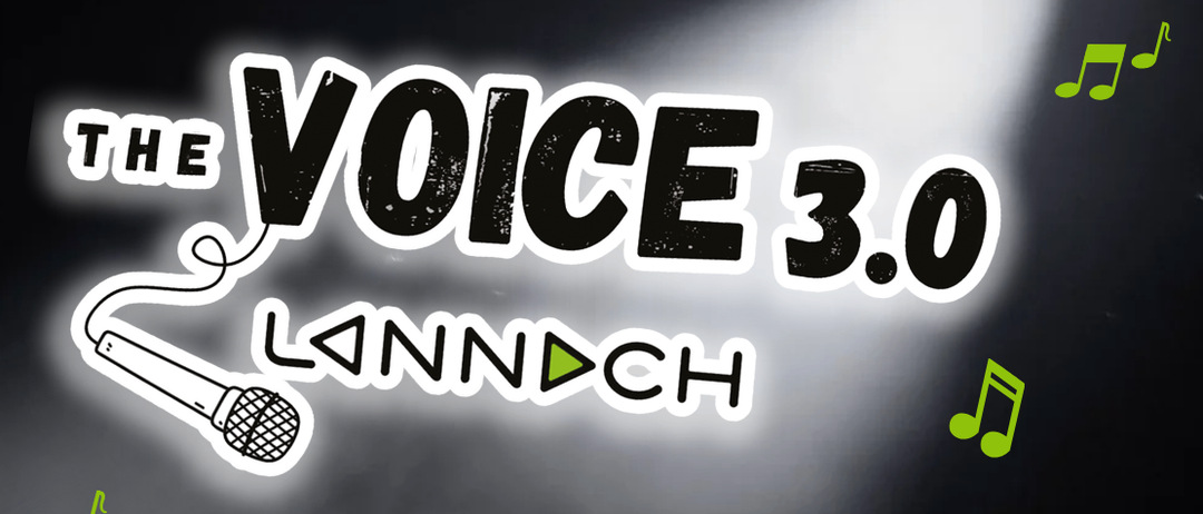 Eine Frau mit Hut hält ein Mikrofon mit Musiknoten. Der Text lautet 'The Voice Lannach', Anmeldeschluss ist der 10. März 2026 und die Veranstaltung findet am 10. April 2026 statt.