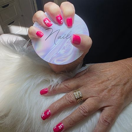 Bild enthält, Body Part, Finger, Hand, Person, Nail, Baby