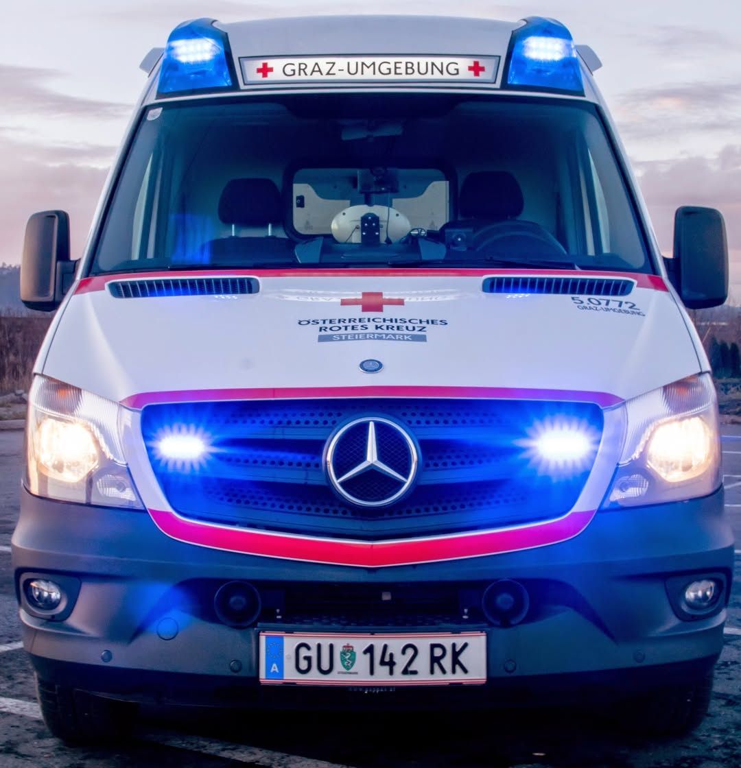 Bild enthält, Bumper, Transportation, Vehicle, License Plate, Car, Van