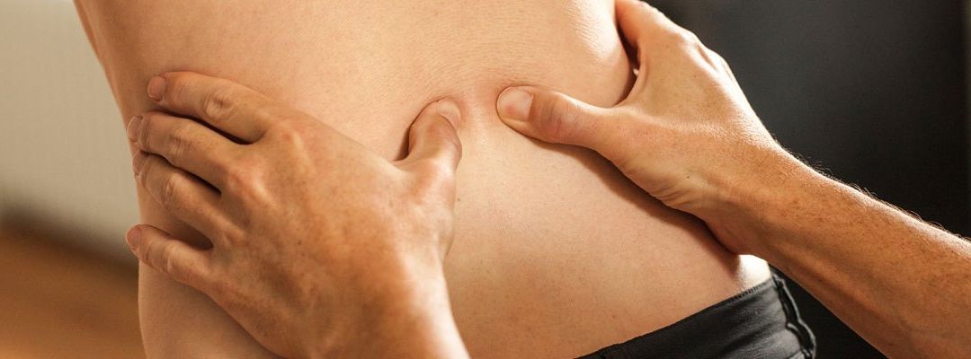 Bild enthält, Massage, Person, Patient, Therapy, Adult, Male, Man, Body Part, Knee, Shoulder