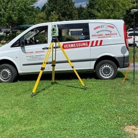 Bild enthält, Moving Van, Transportation, Van, Vehicle, Person