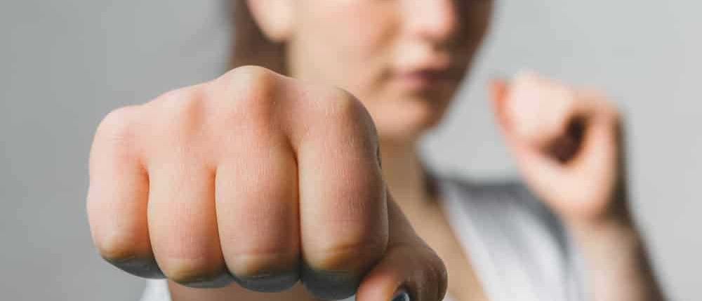 selbstverteidigung-feature-shutterstock