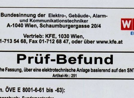Bild enthält, Text, Business Card, Paper, Document, Driving License, Id Cards