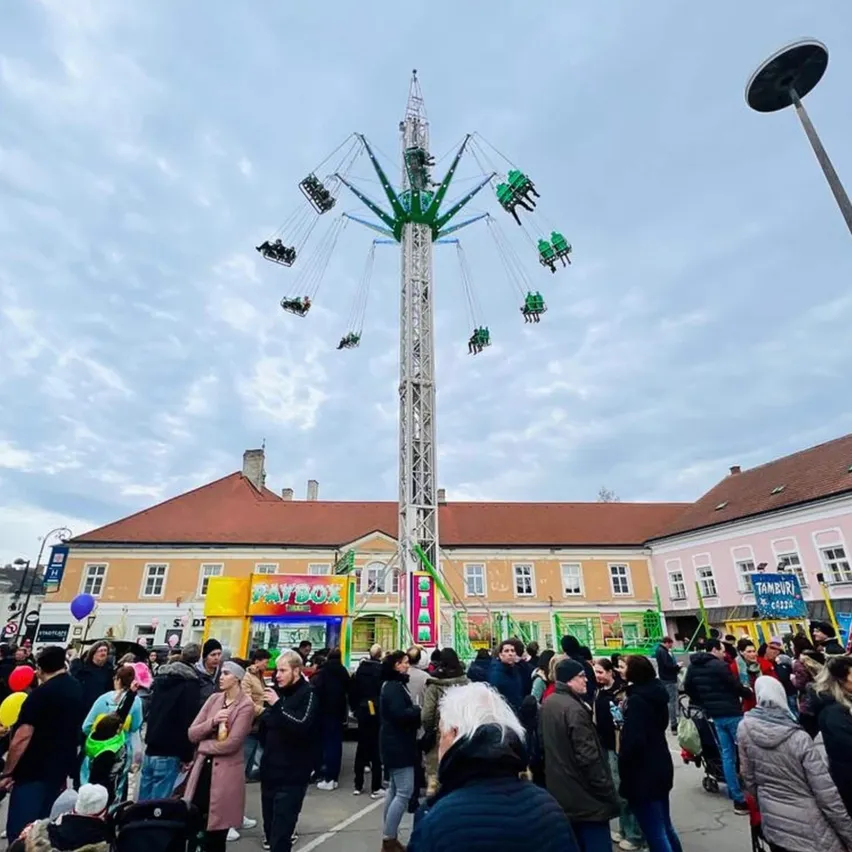 Urban, Person, Amusement Park, Fun, Theme Park, People, Face, Head