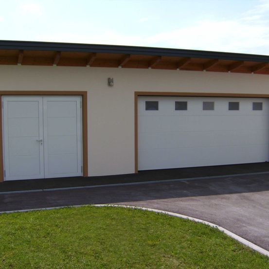 Bild enthält, Garage, Indoors