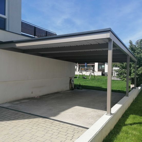 Bild enthält, Housing, Interior Design, House, Portico, Patio