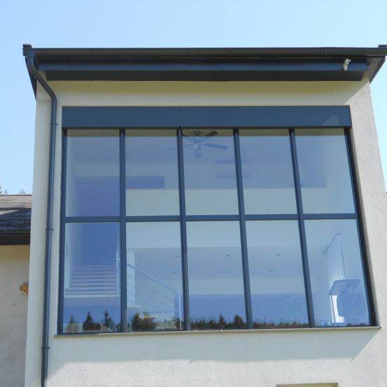 Bild enthält, Window, Bay Window, French Window, Architecture, Building