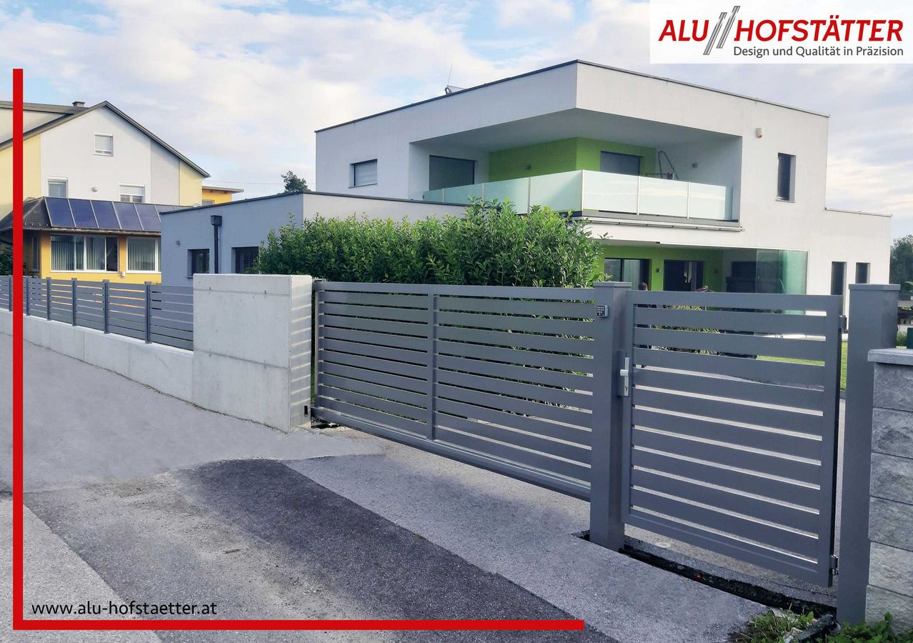 Bild enthält, Fence, Gate, Nature, Outdoors, Yard
