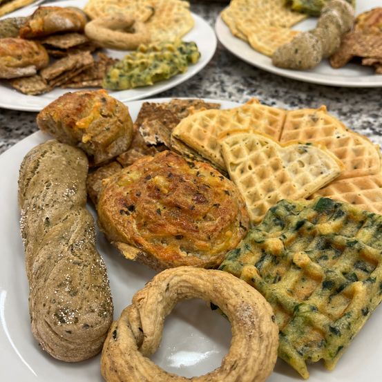 Bild enthält, Brunch, Food, Bread, Food Presentation, Plate