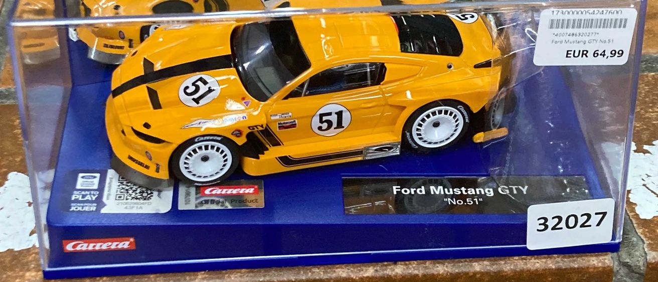 Bild enthält, Machine, Spoke, Alloy Wheel, Car, Car Wheel, Tire, Vehicle, Wheel, Toy