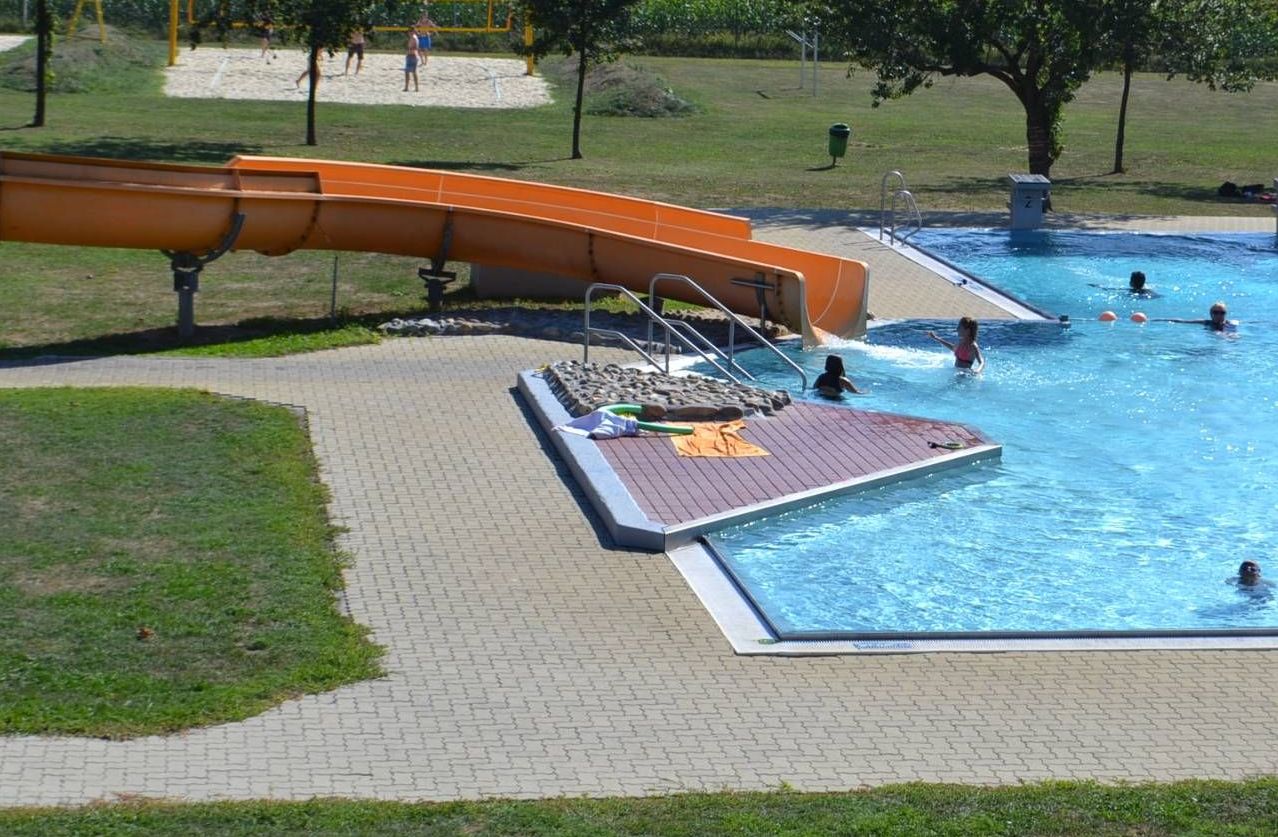 v1_migrated_image_34509831