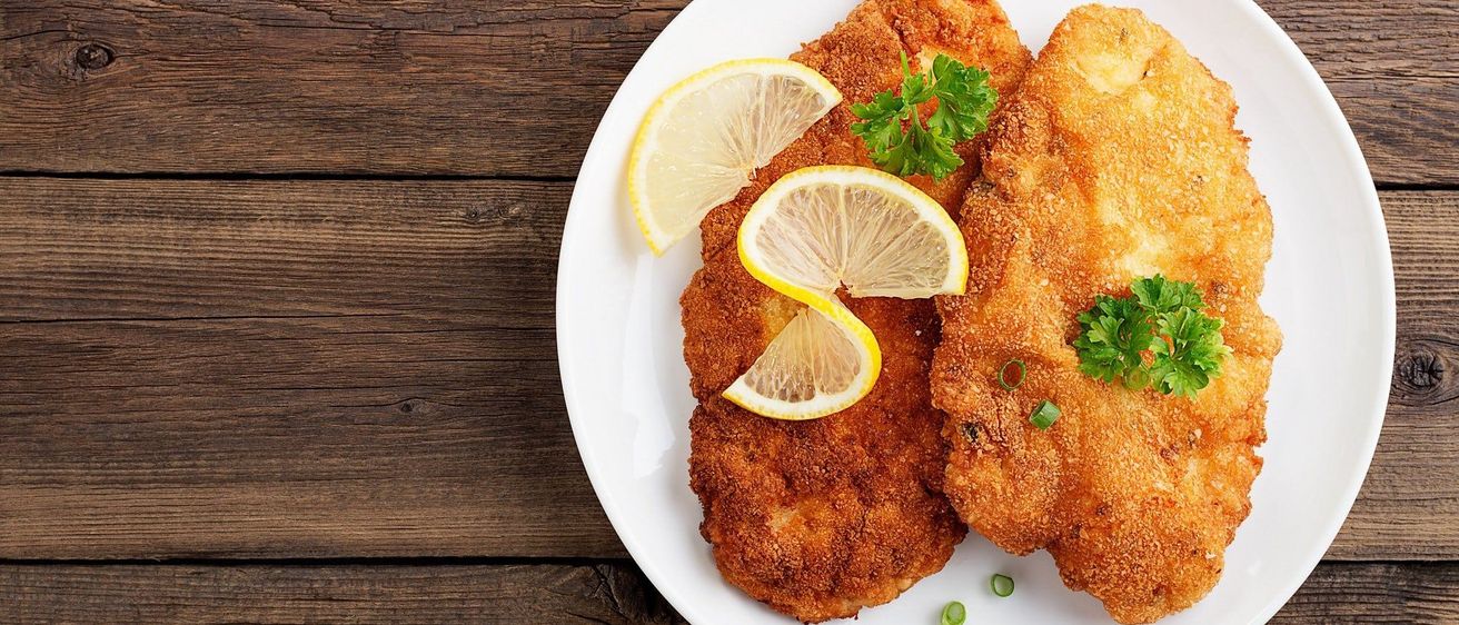 Bild enthält, Plate, Food, Fritters