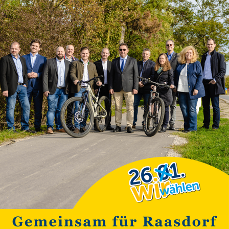 Bild enthält, People, Person, Advertisement, Poster, Coat, Jeans, Adult, Male, Man, Wheel