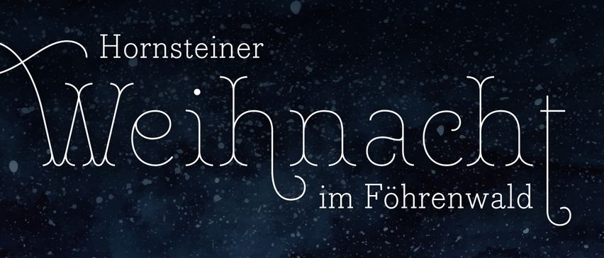Ein Plakat mit weißem Text auf dunklem Hintergrund. Der Text lautet 'ornsteiner weinac im föhrenwald'. Das Design kombiniert elegante und verspielte Schriften.