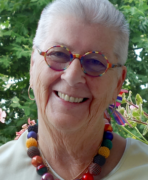 Accessories, Jewelry, Necklace, Bead, Adult, Female, Person, Woman, Glasses, Bead Necklace