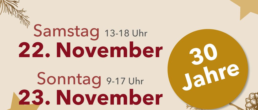 Plakat für einen Hobby-, Künstler- und Bauern-Adventsmarkt. Termine: Samstag, 22. November, 13-18; Sonntag, 23. November, 9-17. Ort: Haushof, Muttendorf-Dob. Bietet handgefertigte Produkte und lokale Weihnachtsbäume an.