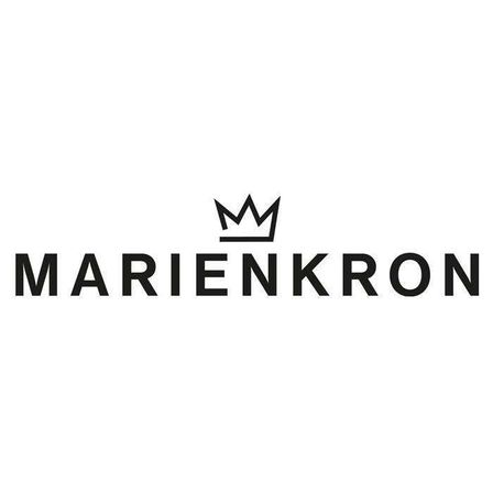 Das Logo für Marienkron, mit einer stilisierten Krone über dem Namen in fetter, serifenloser Schrift.