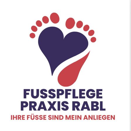 Ein Logo für Fusspflege Praxis Rabl. Es zeigt einen herzförmigen Fußabdruck mit dem Text 'Ihre Füsse sind mein Anliegen' darunter.