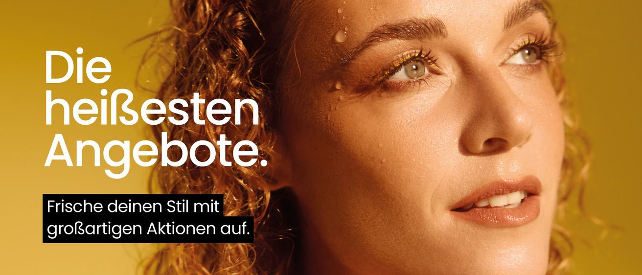 Nahaufnahme eines Frauengesichts mit goldenen Highlights und Textüberlagerung. Sie hat lockiges Haar und trägt Make-up. Der Text lautet 'Die besten Angebote.' Der Hintergrund ist gelb.