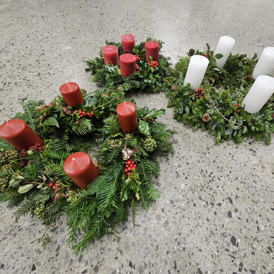 Bild enthält, Candle, Plant