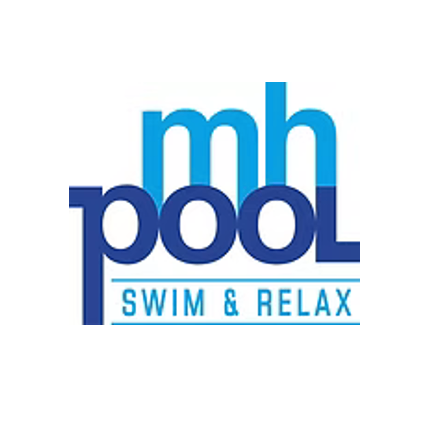 Logo für 'mh POOL Schwimmen & Entspannen', mit einem blau-weißen Design, 'mh POOL' in einer stilisierten Schrift und 'Schwimmen & Entspannen' darunter.