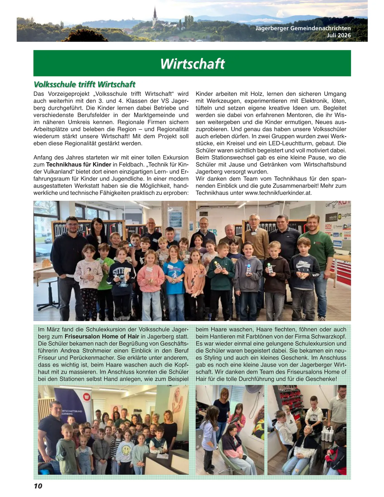 Eine Gruppe von Kindern und Erwachsenen versammelt sich in einer Werkstatt, einige waschen Haare, andere stylen es. Die Kinder tragen Schuluniformen und scheinen etwas über Haarpflege und -styling zu lernen. Die Umgebung umfasst eine Vielzahl von Werkzeugen und Produkten zur Haarpflege.