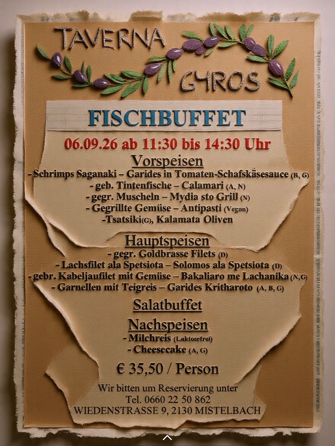 Ein Menü für ein Fischbuffet im Gyros-Restaurant, datiert 06.09.26, bietet eine Auswahl an Meeresfrüchtegerichten, einschließlich Garnelen-Saganaki, gegrillte Muscheln und Goldbrass-Filets, zum Preis von 35,50 Euro pro Person.