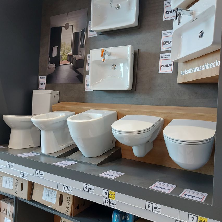 Bild enthält, Basin, Sink, Bathroom, Indoors, Room, Toilet, Box